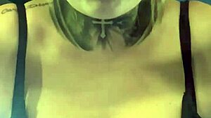 i get so turned on watching that gym girl in sao paulo my pussy gets wet dripping down my legs with small tits and belly showing