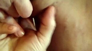 fingers massage salem swallows during gspot oral reiki session with pussycat