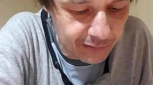 What makes this angel's love so captivating in chapter 02?