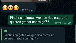 Mi amiga se queda toda la noche en mi casa con ricos leggins pegados al culo! Al fin me deja grabarla!