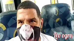 Fui visitar minha amiga Desirenovinha brancona gostosa da porra sucking big cock on Brazilian street