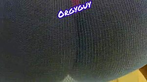 Pussy View At Beach Resort With Outdoor Flashing Boldness!