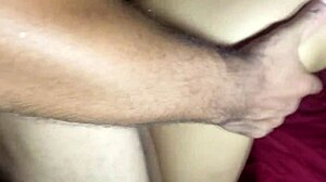 mulher casada dando a buceta pro amigo do marido in passionate homemade bareback session