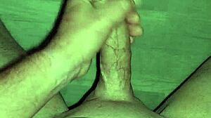 Hommage To Bagdousch - Raw Cumshot Explosion In Intense Action Scene!