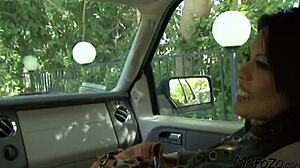 mofozo com shares real amateur homemade video of busty waitress