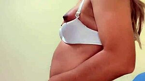 Ricos Senos Transexual Con Leche Rica Deliciosa