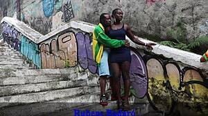 fodi a preta mais desejada do xvideos em plena luz do dia