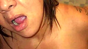 Mi madrastra finds me masturbating with her thong and sucks me part 1