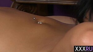 Blonde Big Ass Milf Elaina Raye Gets Pussy Licked by Big Tits Lesbian Masseuse RayVeness