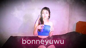 Bonneyuwu Gets Massage Turning into Masturbation Session for Cute Latina in Skirt