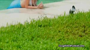 Sexy Neighbor Mermaid Gives Amazing Outdoor Blowjob!