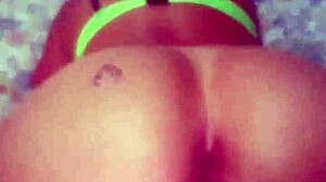 ruiva safada shaves pussy to take cock and cum on married neighbor's face