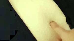 Exploring Milf Girl's Navel with Sexy Close-Up Fingering in Curvy Latina Massage