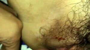 em học sinh with pink skin and white complexion