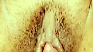 Oh wow, sharing bed with aunty and cumming deep inside her tight wet pussy!