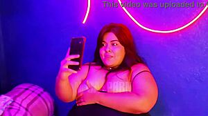 casada enjoys masturbating with another man on video call