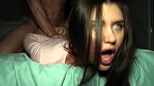 Guy loses control during massage and fucks cutie Jadilica