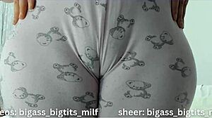 Cameltoe Close-Up with Juicy Wet Pussy Spread Wide!