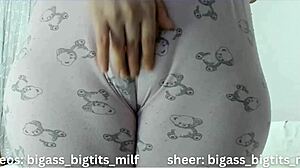 Cameltoe Close-Up with Juicy Wet Pussy Spread Wide!