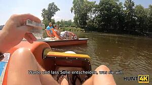 kurvige tussi mit saftigen titten hat sex mit fremdem vor bf, watching him