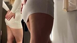 i fuck hard in fitting room