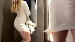 i fuck hard in fitting room