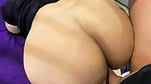 la suegra culona se pasa de tragos y me visita en mi habitación con final feliz casero real en blowjob y curvy latina wet pussy