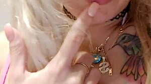 Alina Modelista Horney In Morning Touches Herself For Big Squirt Everywhere