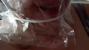 i messed up tryin to bind my head with ropes in bondage play