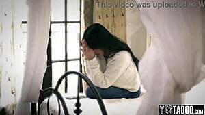 Desperate Filipina Milf Fucks Big Dick Stranger To Get Knocked Up