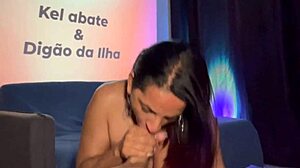 Dei Gostoso Para O Amigo Do Marido Enquanto Ele Não Estava Em Casa