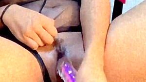 put a huge cock inside her i came nine times red rose