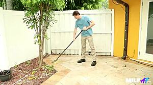 Justine Jakobs World's Hottest Milf Gets Fucked by Huge Cock  