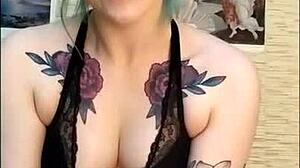 STUNNING GIRL LOVES TO EDGE HER FRIENDS COCK