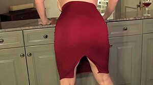 Chunky Maggie Green sticks her fingers inside plump pussy slit, but why such big tits and ass?