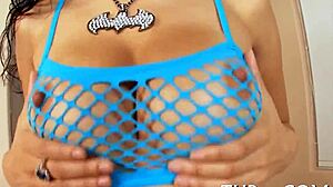 Going down on that thick hard prick until it explodes with hot cum!