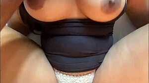 Story of a hot girl in bathroom college scenes