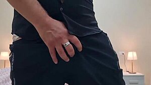 hey, check out this amazing italian creampie where my step brother jerks off and cums with his fantastic big dick