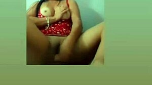 why is this young girl using a dildo in usa