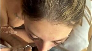 chamei o uber pro meu ap depois da corrida e mandei ele gozar na minha boquinha tive que beber todo o leitinho