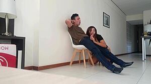 me chupa la pija en el hospital como una enfermera cachonda