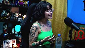 dois reais ou um presente misterioso da martina olivera - podcast p�pum no barraco