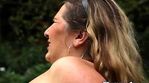 uh, like, i mean this massage loving domina is cocksucking outdoors, y'know?