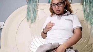 Danabarzagli recalls her old times of arousal with solo masturbation