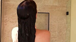 i fucked chloe foxxe hard in the shower saving water with her sexy body moaning loudly