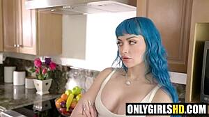 wtf gizelle blanco discovers stepsis jewelz blu is lesbian when naked moves turn her on