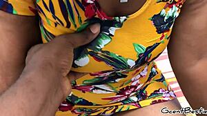 thick black woman gets homemade pussy massage