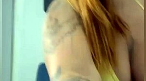 Putinha Masturbates Solo With Flashing Exhibitionist Moves