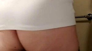 i love watching this hot tranny shemale with big cock in mature crossdressing action