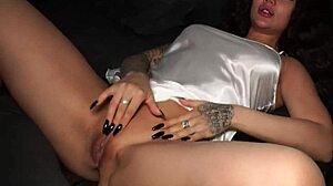 picked up this sexy milf and fucked her hard doggystyle in a quickie